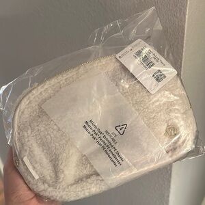 Lululemon Cream Sherpa Pouch NWT